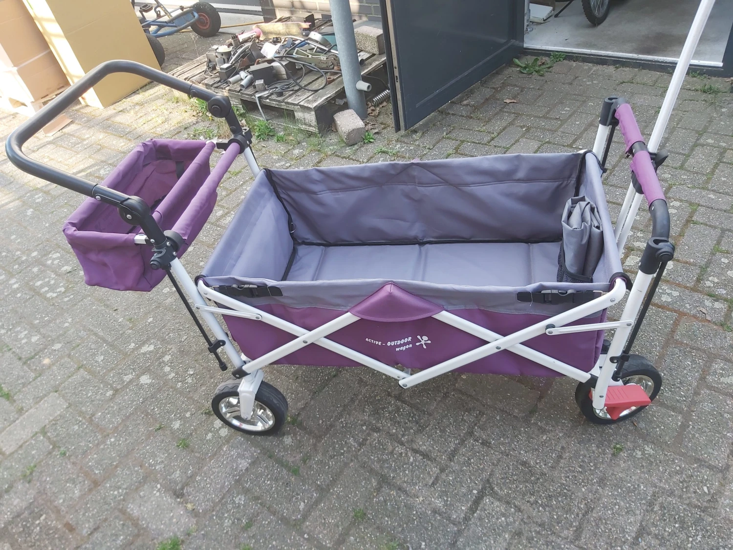 Active Outdoor Bolderkar Paars Met Zonnedak En Extra Bagagetas. Showmodel 13 Active Outdoor Bolderkar Paars Met Zonnedak En Extra Bagagetas. Showmodel - Afbeelding 11