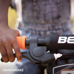 BERG BIKY Trial Groen Loopfiets 12 Inch Handrem -Buitenspeelgoed Winkel 8715839090819 BERG Biky Trail Handbrake detail handrem