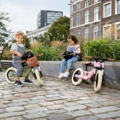 BERG BIKY Retro Pink Loopfiets 12 ” Inch Luchtbanden -Buitenspeelgoed Winkel bergtoys biky retro pink 12 inch loopfiets speelactief.nl berg 6