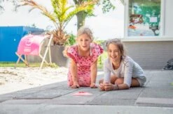 Knikkerpot Kunststof Rond Met Knikkers -Buitenspeelgoed Winkel knikkeren knikkerpot kunststof 6 knikkers spel