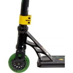 Stuntstep Slamm Urban V – Rasta 15 Stuntstep Slamm Urban V – Rasta -Buitenspeelgoed Winkel stuntstep slamm urban v rasta 2