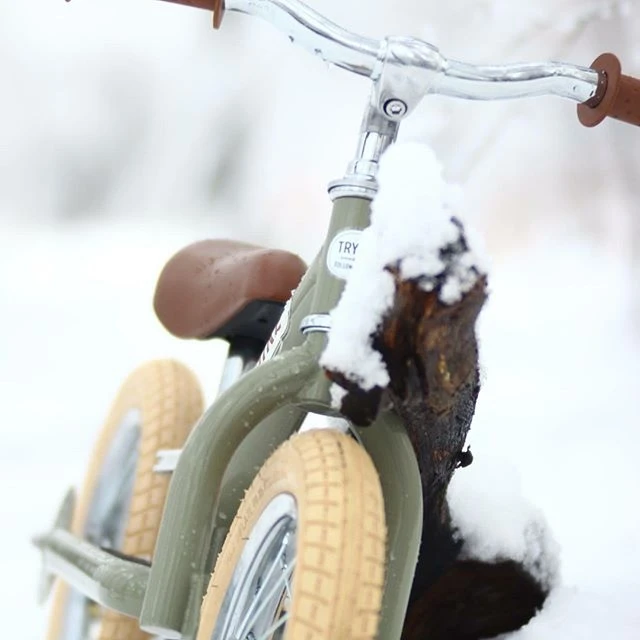 Trybike Steel Green 2in1 Loopfiets Vintage Groen 9 Trybike Steel Green 2in1 Loopfiets Vintage Groen - Afbeelding 7